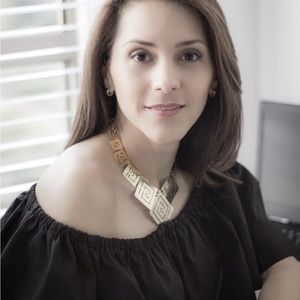 Meet your Posher, Diana